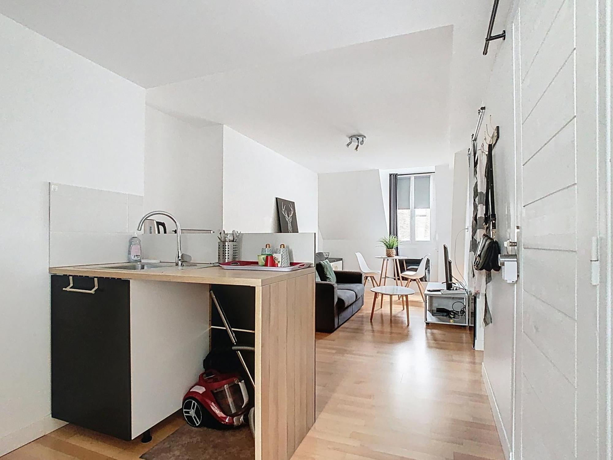Le Briais Apartment Melun Exterior foto
