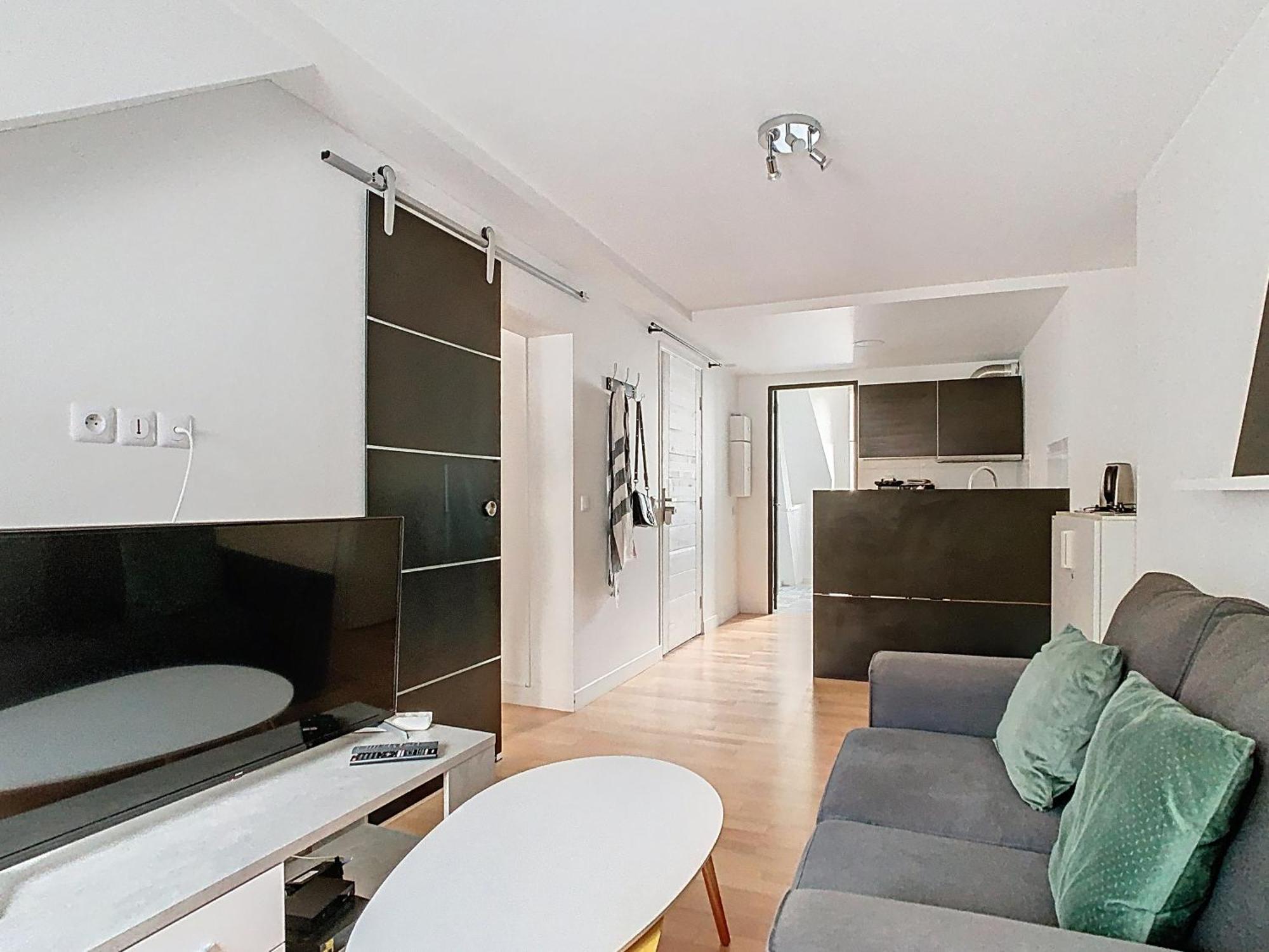 Le Briais Apartment Melun Exterior foto